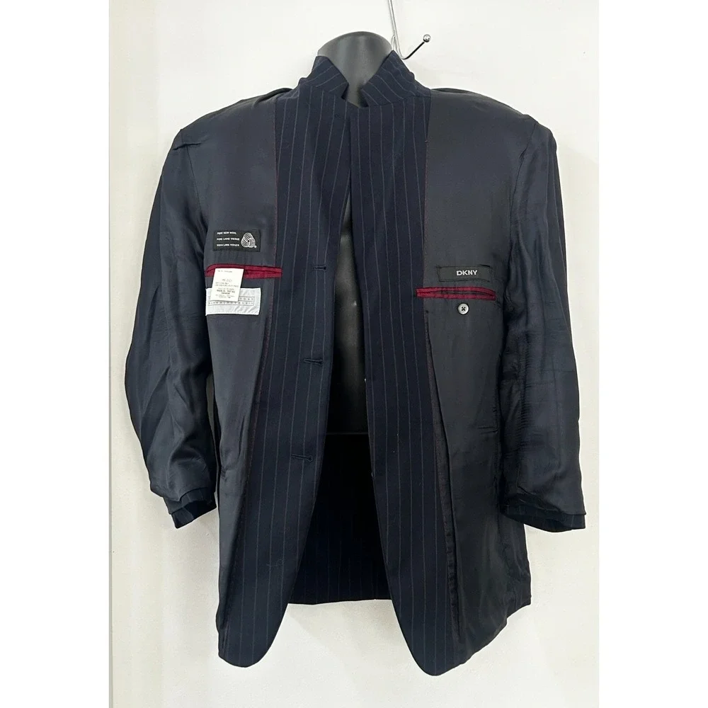 DKNY Mens Pinstripe Wool Blazer 42R Bloomingdales Canada Made Suit Jacket‎